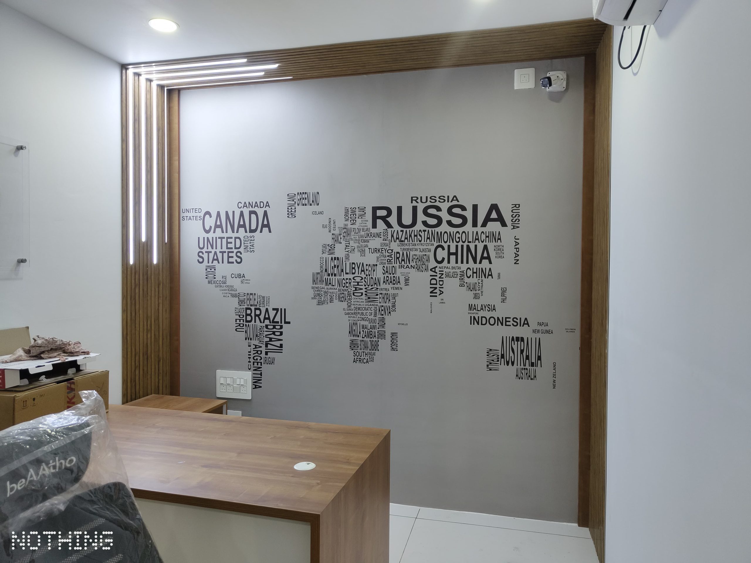 World map word art wallpaper featuring country names arranged in geographic-shape
